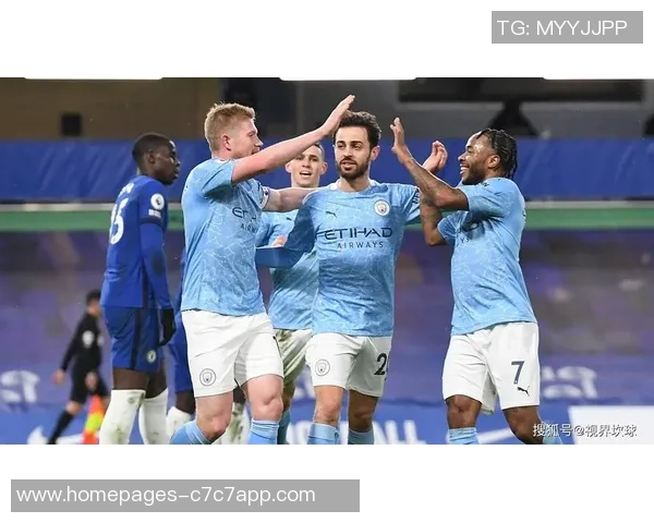 2008年曼城与曼联巅峰对决回顾：激情四溢的曼彻斯特德比战