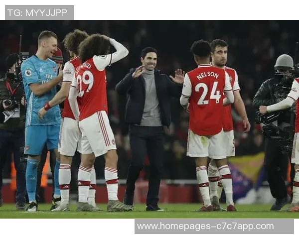 11月24号阿仙奴对决强敌期待精彩比赛与球迷激情共鸣